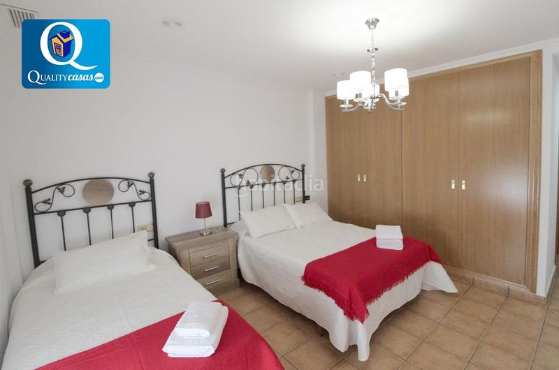 Foto 5696fa67-6561-4f5c-91d9-f60f0877f8d8. Chalet avec parking dans Crevillente