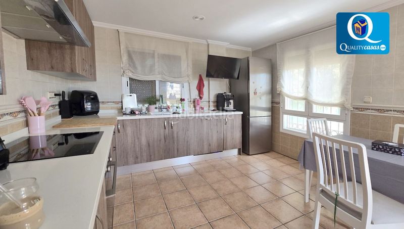 Foto 6ff2c605-68e9-4be4-9f66-14b76841de6d. Chalet avec parking dans Crevillente