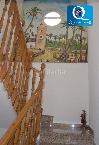 Foto 74057937-e079-42c8-ad35-d3e0cd8625fb. Chalet avec parking dans Crevillente
