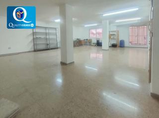 Local Comercial a Centro. Local en venta en centro, 2 dormitorios.