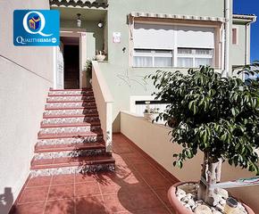 Casa adossada a Xixona. Adosado en venta en jijonaxixona, 5 dormitorios.
