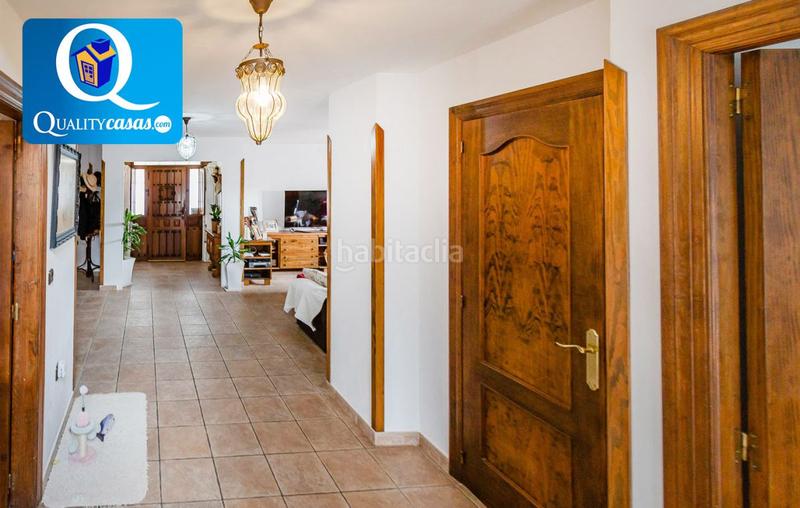Foto 4a4e78b4-5c5f-46c2-9b79-8aa40c98ad49. Chalet  en venta en rebolledo, 8 dormitorios. en Alicante