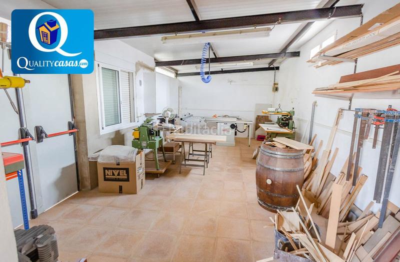 Foto ba0c170b-9807-4f84-8f4b-9de214780991. Chalet  en venta en rebolledo, 8 dormitorios. en Alicante
