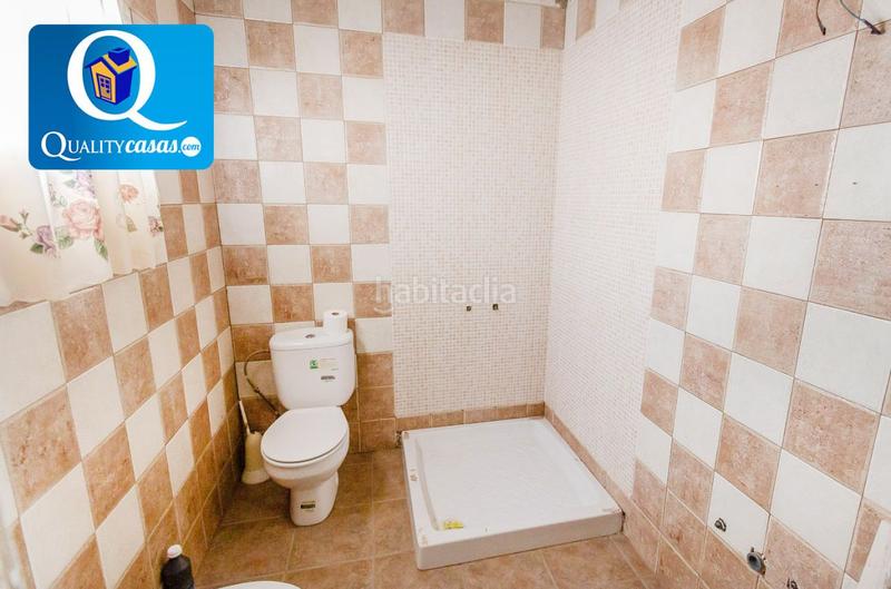Foto ca4007a1-08ad-4f3a-8465-eda3d66de556. Chalet  en venta en rebolledo, 8 dormitorios. en Alicante