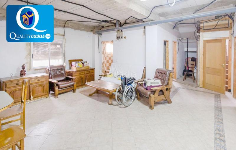 Foto cbaa9ad8-4a29-4192-b703-054afbf004ae. Chalet  en venta en rebolledo, 8 dormitorios. en Alicante
