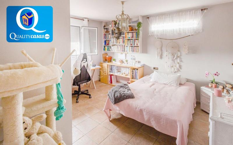 Foto cf51c2cd-122c-47b0-abbb-f8f1febb4416. Chalet  en venta en rebolledo, 8 dormitorios. en Alicante