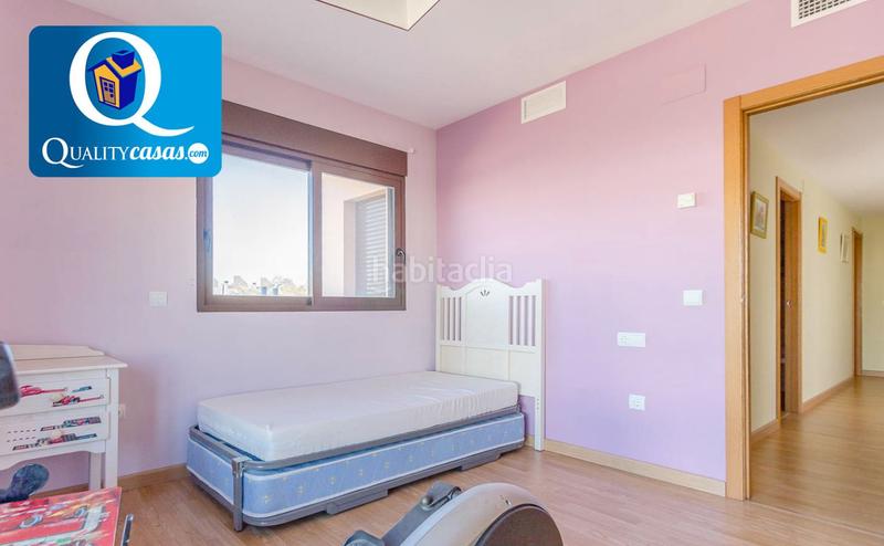 Foto 0042f1ba-d6f9-45b4-aa32-f138e7ec28b0. Chalet  en venta en pueblo español, 4 dormitorios. en Campello (el)
