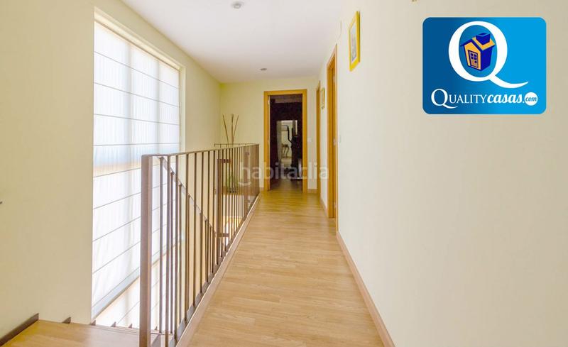 Foto 0ccb2873-5a35-4dfa-a95b-75ad42c06350. Chalet  en venta en pueblo español, 4 dormitorios. en Campello (el)