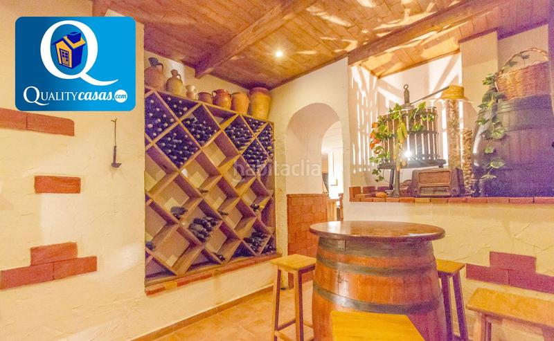 Foto 1f977742-9859-4a47-8484-dea19ed3aa32. Chalet  en venta en pueblo español, 4 dormitorios. en Campello (el)