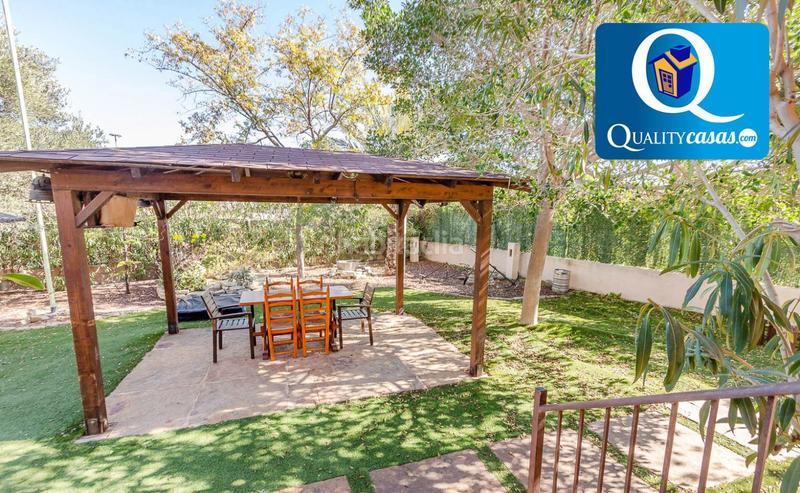 Foto 6f4a4fe9-e300-4102-8955-caa7395e81d1. Chalet  en venta en pueblo español, 4 dormitorios. en Campello (el)