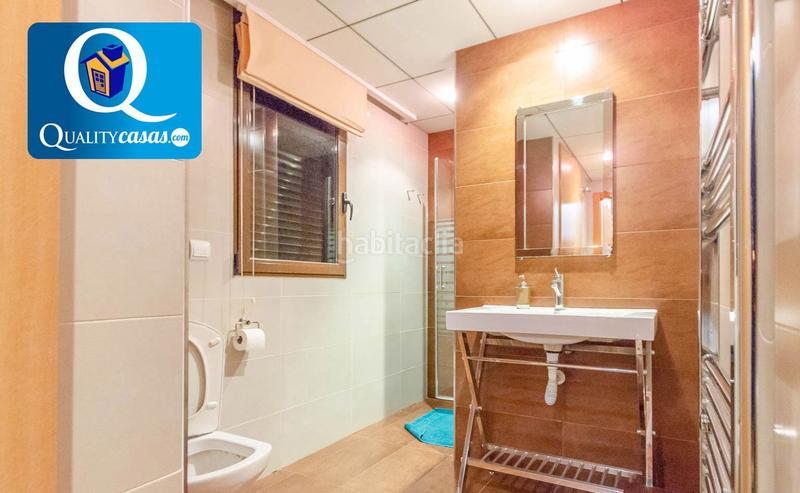 Foto 82522f41-e073-4d71-98c6-9475214c57ea. Chalet  en venta en pueblo español, 4 dormitorios. en Campello (el)