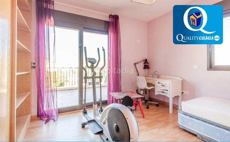 Foto 9d5ae88d-1435-4e91-8bcc-d998ab0acecf. Chalet  en venta en pueblo español, 4 dormitorios. en Campello (el)