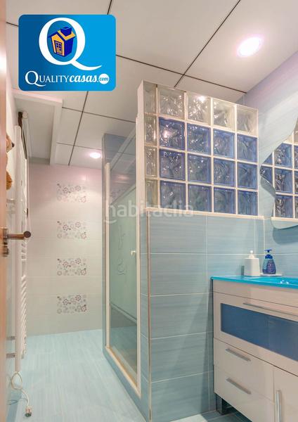 Foto aa37c930-6d62-4f99-9f5d-ca6e128cd846. Chalet  en venta en pueblo español, 4 dormitorios. en Campello (el)