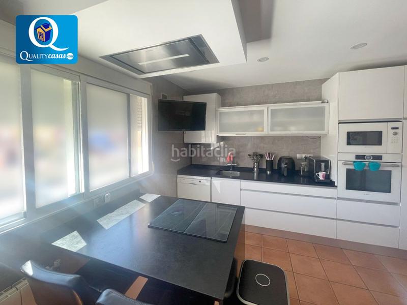 Foto 5393fecd-19ba-4285-9414-ac61754eb67a. Casa adossada amb calefacció aparcament a La Huerta Mutxamel