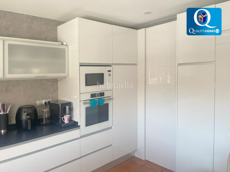 Foto 96fad384-cf87-4c6e-9526-008ae406f38e. Casa adossada amb calefacció aparcament a La Huerta Mutxamel