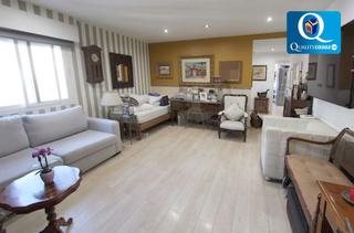 Appartement à Mercado. Piso en venta en centro, 1 dormitorio.