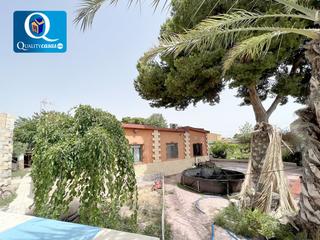 Chalet in Villafranqueza. Chalet en venta en villafranqueza, 6 dormitorios.