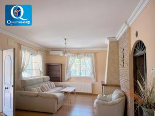 Xalet a Pedanías Oeste. Villa en venta en aspe, 3 dormitorios.