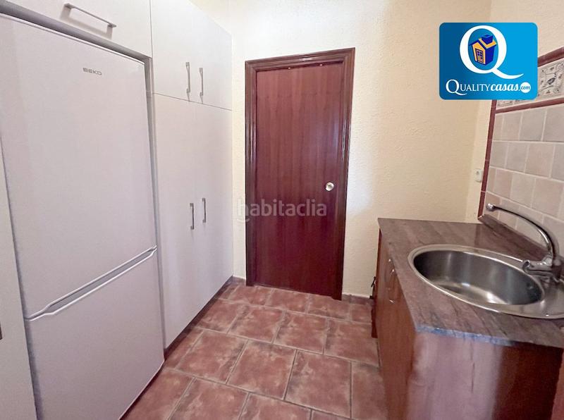 Foto f6b164a8-56d5-4fb1-8324-ba15caff274a. Xalet amb calefacció aparcament a Tibi