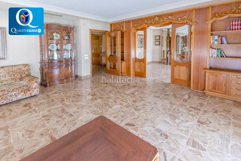 Foto 84fd6fcb-2d3d-40ba-ae93-3f9a8711e370. Appartamento in Centro Elche / Elx