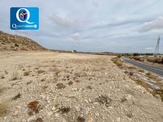 Terreno residenziale in Montnegre. Parc. rúst. en venta en rio park.