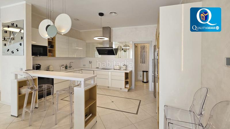 Foto 339efaad-6f19-4600-89b0-ab1252b8c26c. Chalet with heating parking in Golf Bahía Finestrat