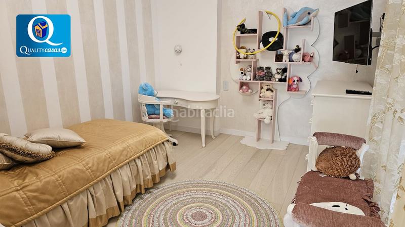 Foto 43d6b171-e142-40ae-9d79-c8d002ec6784. Chalet with heating parking in Golf Bahía Finestrat