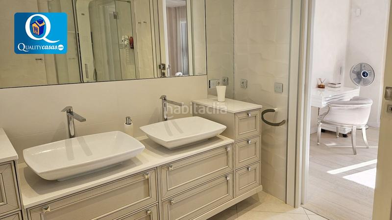 Foto 71256cc6-4df5-42c9-a2f4-37df034b7611. Chalet with heating parking in Golf Bahía Finestrat