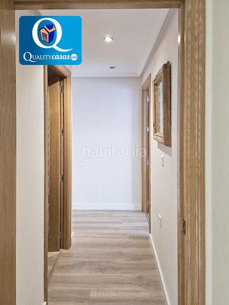 Foto 4e02d2d7-b281-4cfc-88e7-1a3217b558bd. Appartamento con riscaldamento parcheggio in Campello Playa Campello (el)