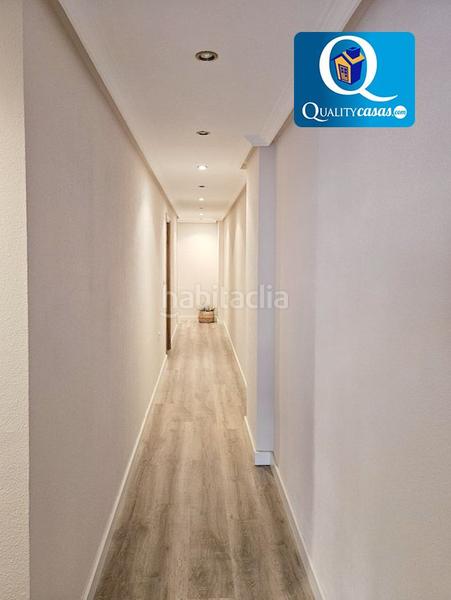 Foto fc4597d3-1fe3-4d9a-a734-b2ccdfe0643a. Appartamento con riscaldamento parcheggio in Campello Playa Campello (el)