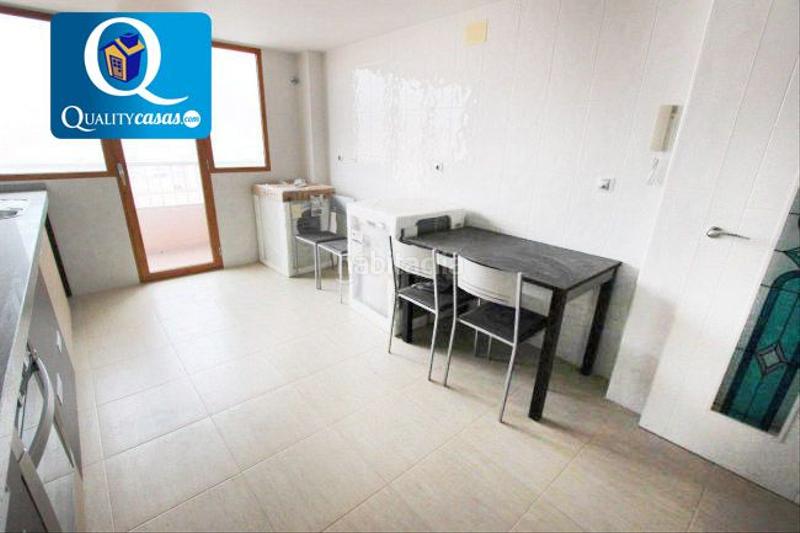 Foto 47da7844-c72f-4adf-82e3-c8375e2aae30. Ático atico en venta en centro maisonnave, 4 dormitorios. en Alicante