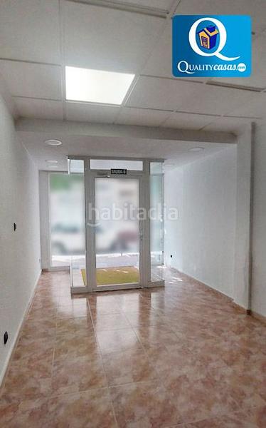 Foto e819a6ad-dbcf-4dbb-a91b-b1d57035bb57. Locale commerciale in Sax