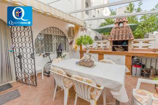 House en Pueblo Espaol-Coveta Fum. Bungalow en venta en el amerador, 3 dormitorios.
