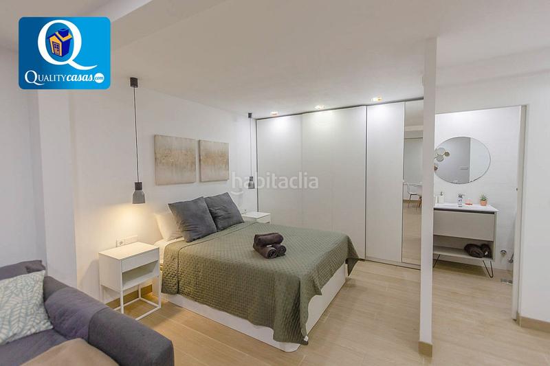 Foto dafafcd4-7f53-46c6-a386-d296f2578f25. Local comercial a Albufereta Alicante