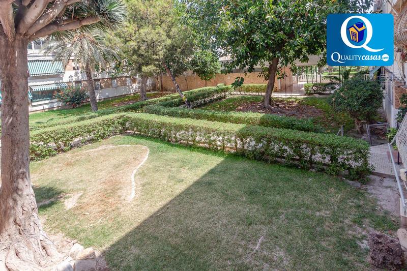 Foto 0d746b5d-fb01-4b2c-91de-f54aadd27d74. Local comercial a Juan XXIII Alicante