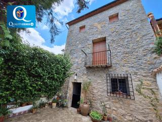 Casa a Xixona. Casa pueblo en venta en jijonaxixona, 6 dormitorios.