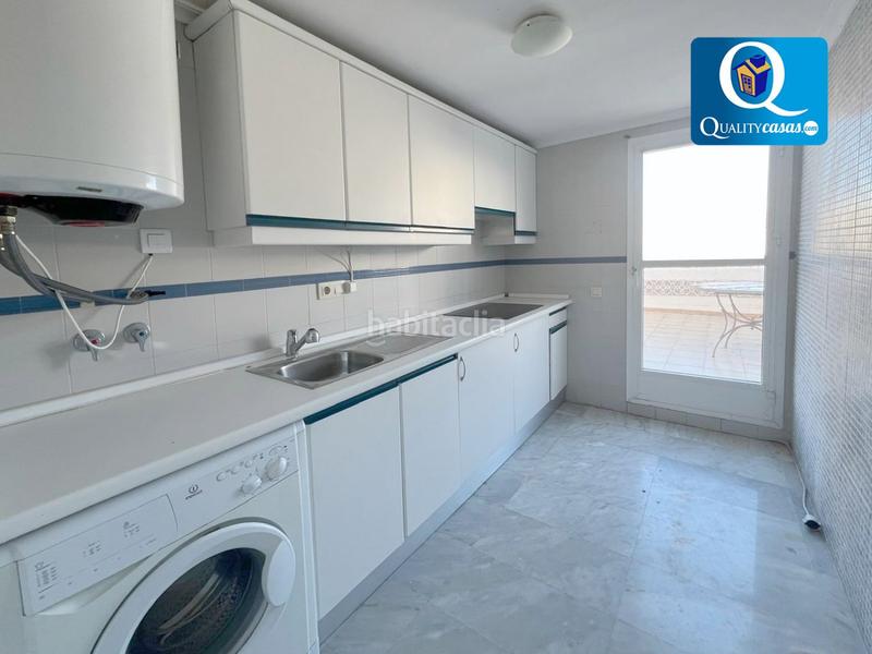 Foto 1e4bfdef-5cd2-47e9-9d0b-2ddf05f6d0ef. Appartement dans Playa Poniente Benidorm