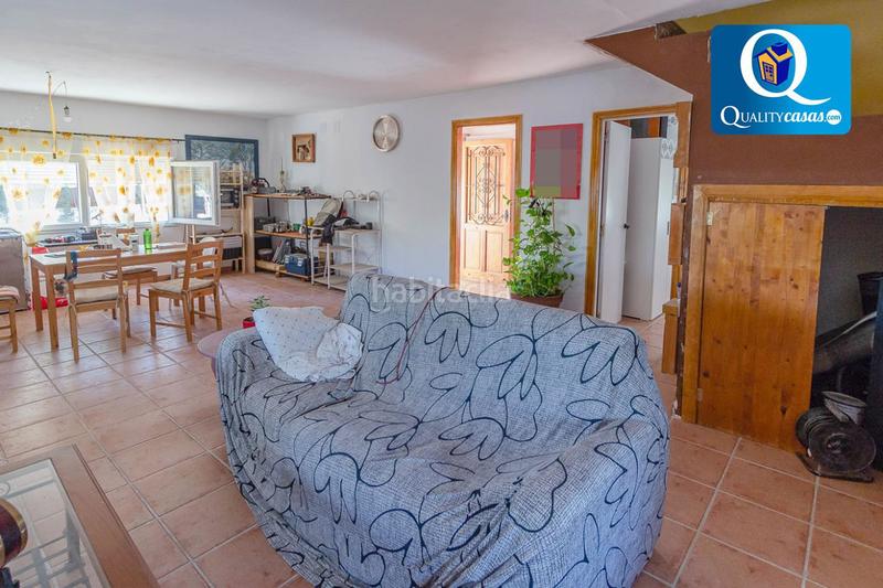 Foto d792bd47-313d-4786-b80d-9d888647a44a. Xalet amb aparcament a Tibi