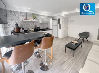 Appartement à Mercado. Apartamento en venta en centro, 3 dormitorios.