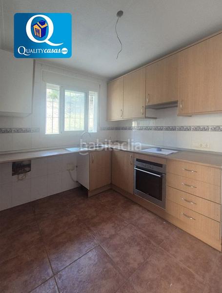 Foto d716f1d2-95a0-4faa-aeb4-88f96ca181bb. Chalet  en venta en aiges, 4 dormitorios. en Aigües
