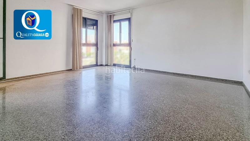 Foto f9ec737f-6daf-4a47-9211-09f4d18c795f. Zweistöckige wohnung mit heizung parking pool in Babel Alicante