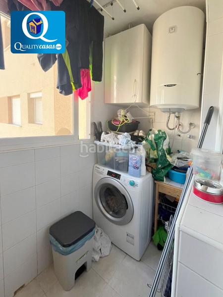 Foto 7121f43f-f936-4b7f-94f3-12941086de57. Etagenwohnung mit parking in Playa Muchavista Campello (el)