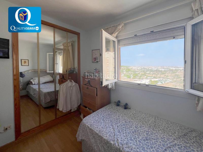 Foto d9fa162f-c981-4b96-be5c-9a039a035b96. Etagenwohnung mit parking in Playa Muchavista Campello (el)