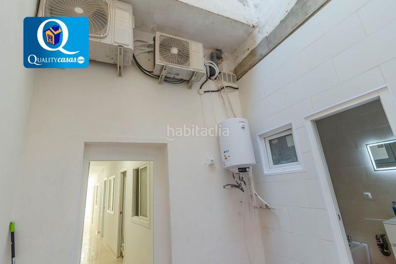 Foto aa1bde21-a5e0-40c2-938e-2ca181a5e105. Local comercial a Carolinas Bajas Alicante