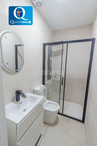 Foto b726d7e8-a2a4-4246-a7ca-a6a4e37956a1. Local comercial a Carolinas Bajas Alicante
