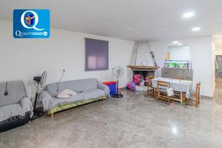 Casa a San Crispín-Huerta Nueva-Estación. Casa en venta en huerta nueva, 3 dormitorios.