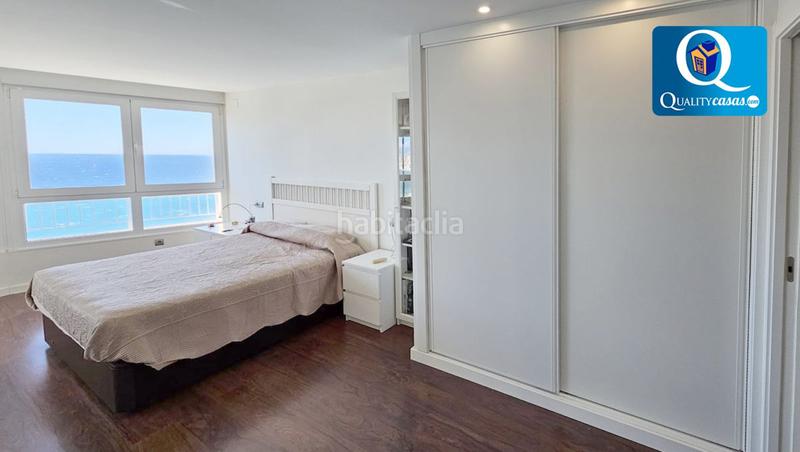 Foto 9d1c8c23-1d0e-4a9d-8d97-4eaf55b859dc. Apartament amb calefacció aparcament piscina a Playa Levante Benidorm