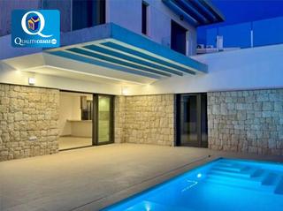 Chalet à Balcón de Finestrat-Terra Marina. Villa en venta en golf bahía, 3 dormitorios.