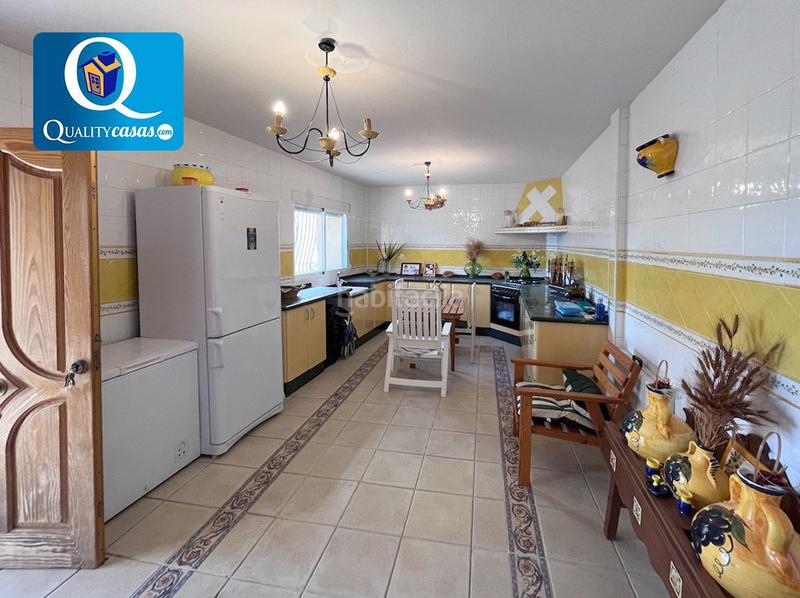 Foto 3dc08e5e-54fc-4aeb-a148-cb74b73796fb. Casa  en venta en jijona, 5 dormitorios. en Xixona