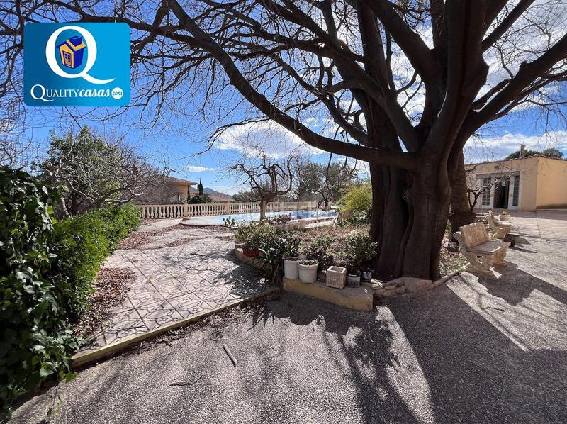 Foto 874d3ede-3a6e-44f3-b31d-bd838fcfedf7. Casa  en venta en jijona, 5 dormitorios. en Xixona